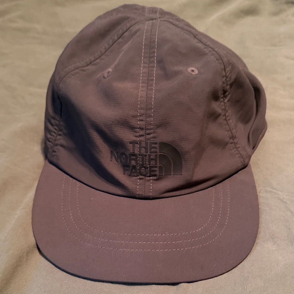 The North Face hat